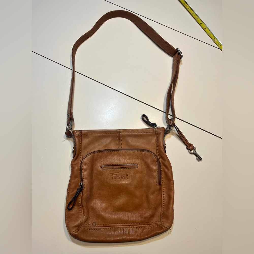Fossil Hanover Leather Crossbody Bag cognac color satchel hang key